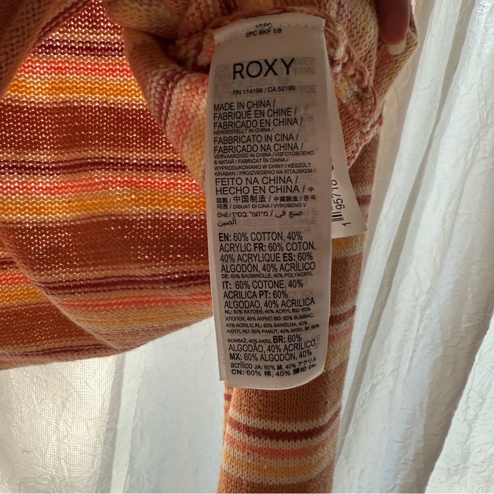 Roxy Striped‎ Crop Top - Picture 9 of 9